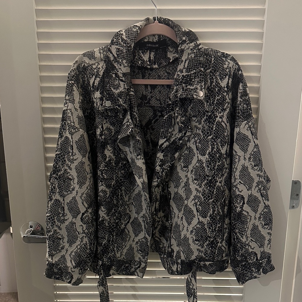 Zara Black and Gray Snake Print Leather Jacket